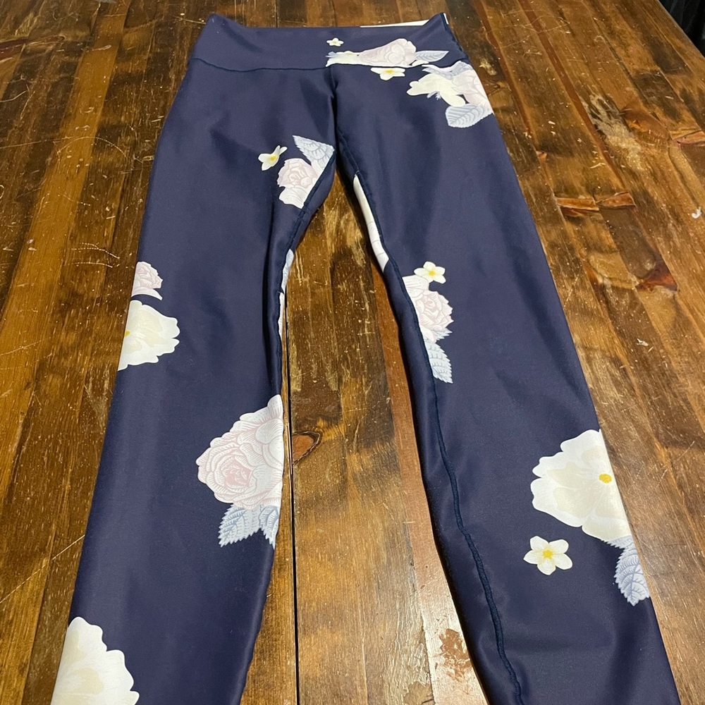 Colorado Threads Leggings Size M